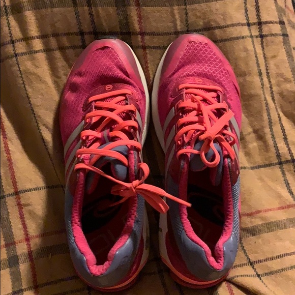 Adidas - Picture 2 of 4